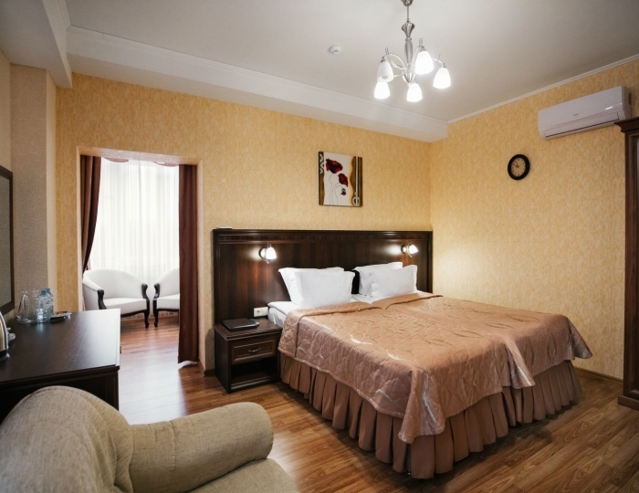 Джуниор сюит 2-местный Джуниор сюит - Санаторий «Славяновский исток» Железноводск