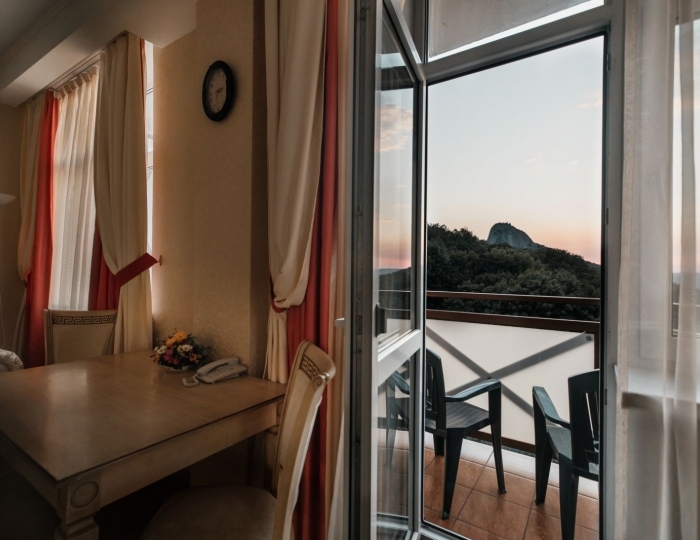 Люкс 2-комнатный 2-местный люкс - Санаторий «Славяновский исток» Железноводск